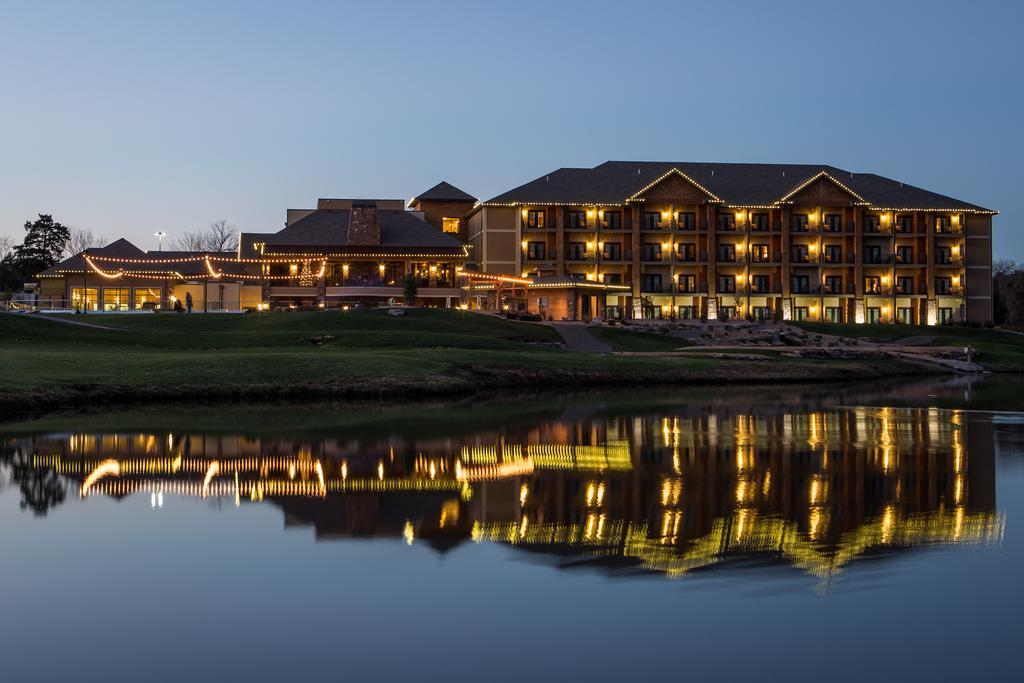 The Lodge At Old Kinderhook Camdenton Exteriör bild
