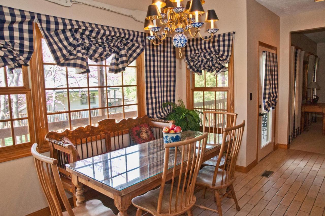 The Lodge At Old Kinderhook Camdenton Exteriör bild