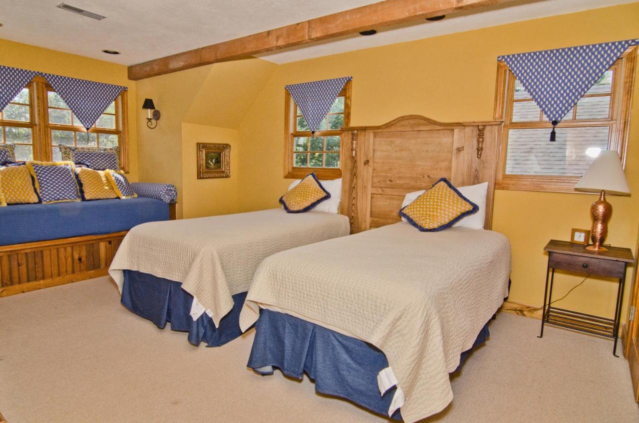 The Lodge At Old Kinderhook Camdenton Exteriör bild